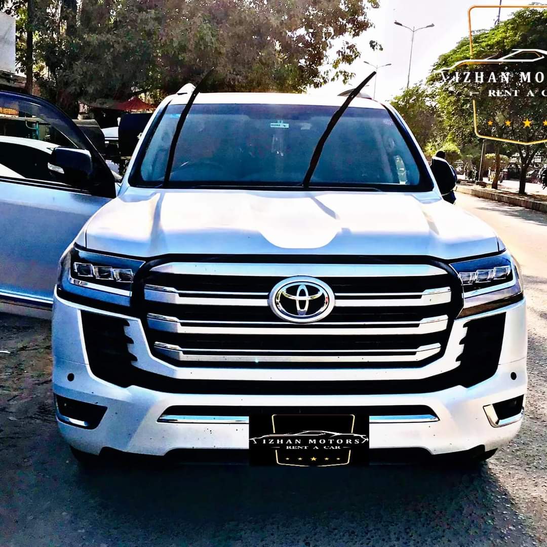 Toyota Land Cruiser LC300