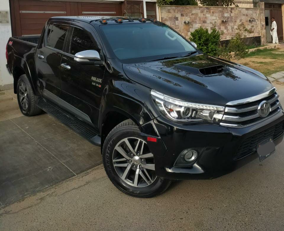 Toyota Revo