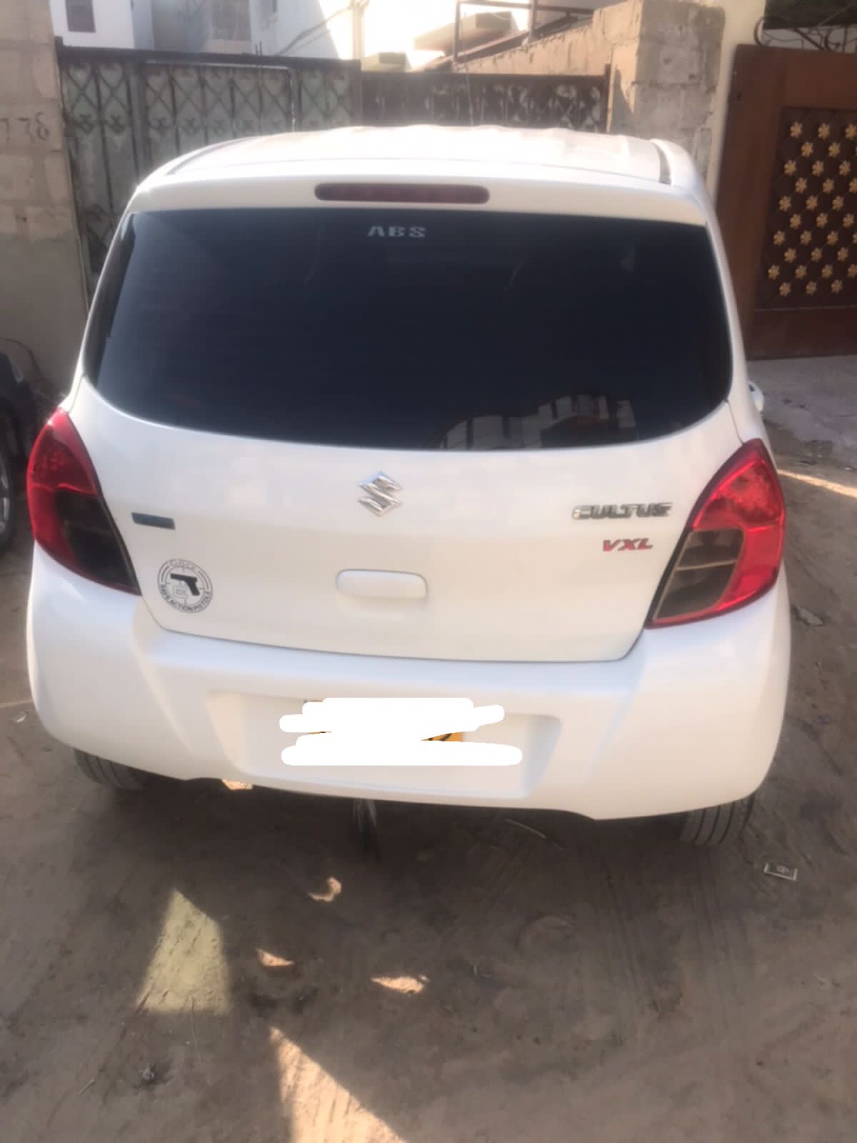 Suzuki Cultus Auto