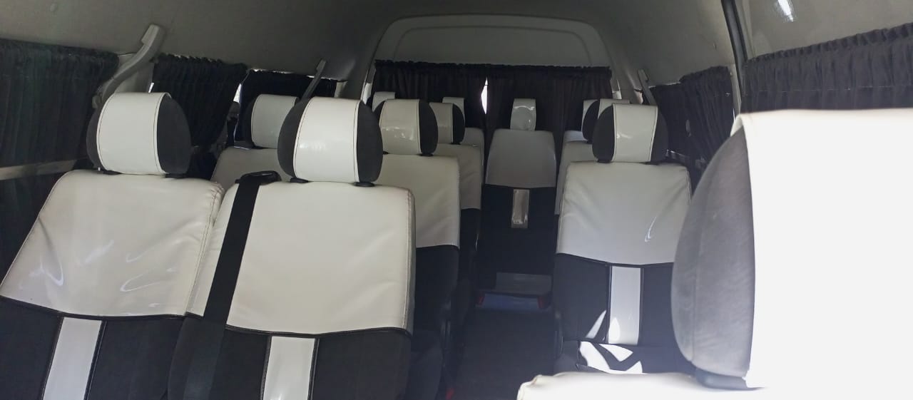 Toyota Hiace Grand Cabin