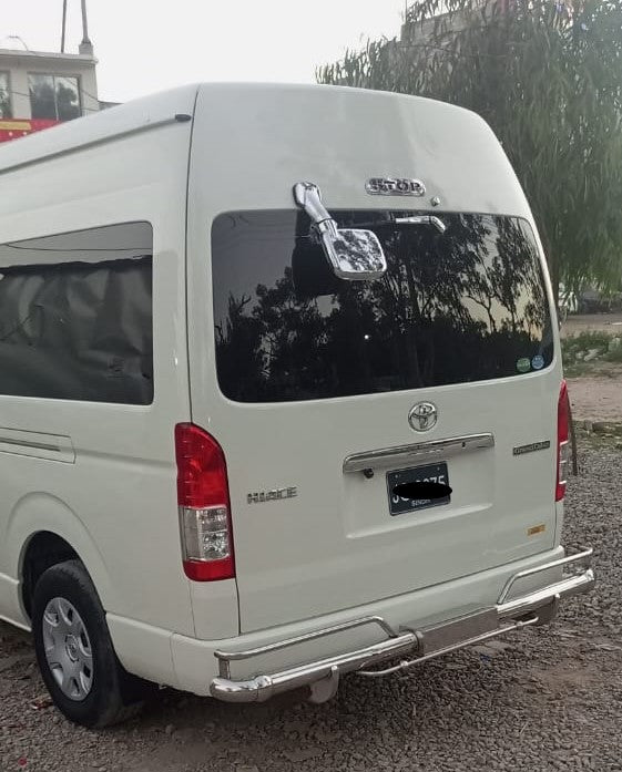 Toyota Hiace Grand Cabin