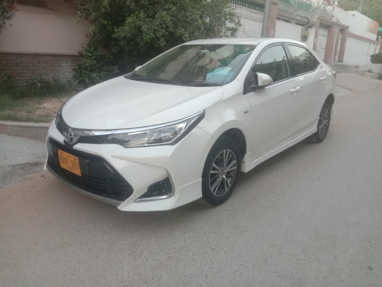 Toyota Corolla Altis X